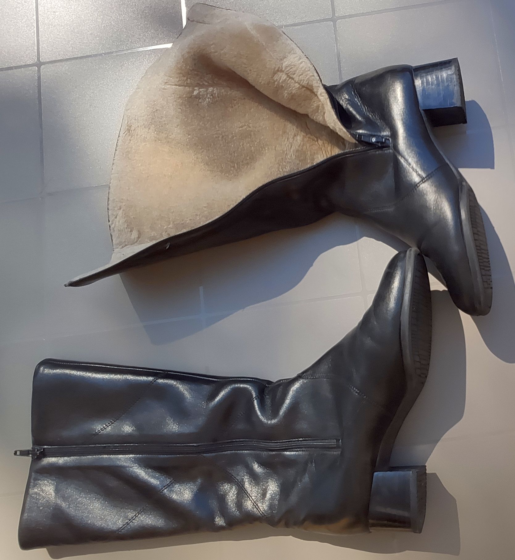 Bottes Fourrées Femme Cuir Noir (Taille 38)